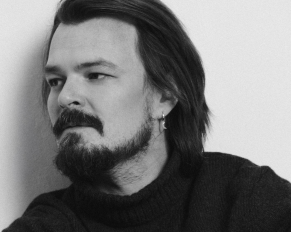 „Głowa Kasandry” – kultowa powieść sci-fi wreszcie na ekranie. W roli głównej Dawid Ogrodnik