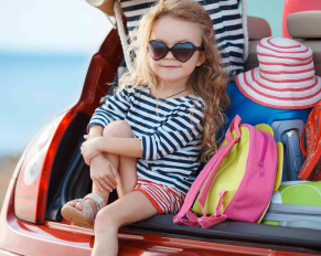 Zanim spakujesz walizki, pamiętaj o zgodzie na wyjazd dziecka za granicę!