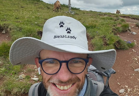 Sławek Zawadzki – Co-CEO Kanga w 31 dni przeszedł Polskę szczytami Karpat i Sudetów