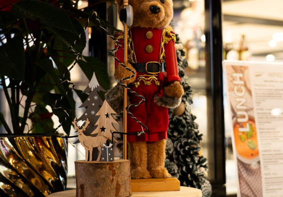 swieta-i-sylwester-poza-domem-jak-zmieniaja-sie-zwyczaje-polakow