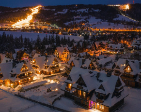 Zimowe ferie bez jednego scenariusza. Krócej, częściej i bardziej elastycznie