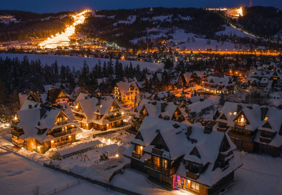Zimowe ferie bez jednego scenariusza. Krócej, częściej i bardziej elastycznie