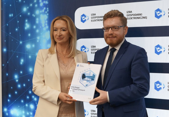 premiera-bialej-ksiegi-regulacji-cyfrowych-e-izby-biznes-apeluje-o-odblokowanie-potencjalu-gospodarki-cyfrowej