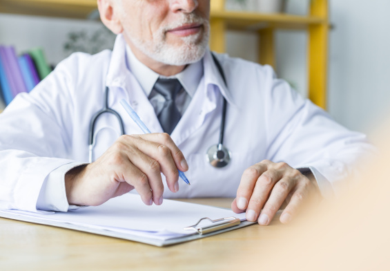 Polki nie mogą dłużej czekać na standardy, które w Europie obowiązują od lat. Diagnostyka najsłabszym ogniwem opieki onkologicznej nad kobietami w Polsce